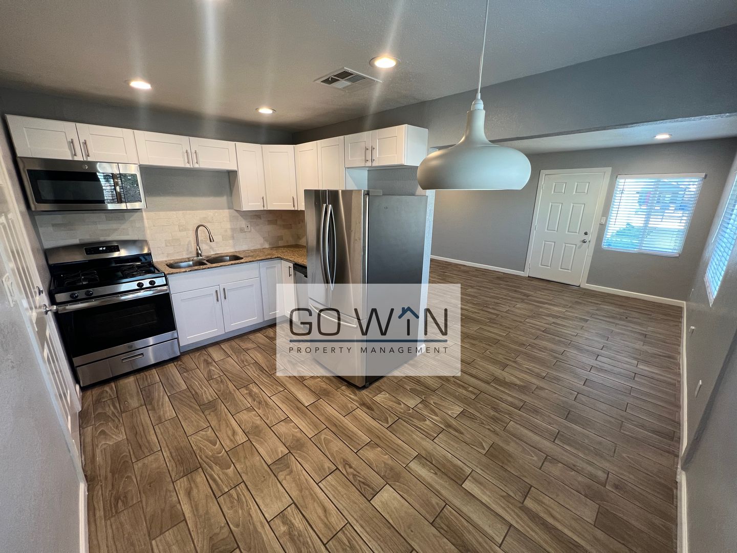 Phoenix Apartment: 825 North 10th Avenue