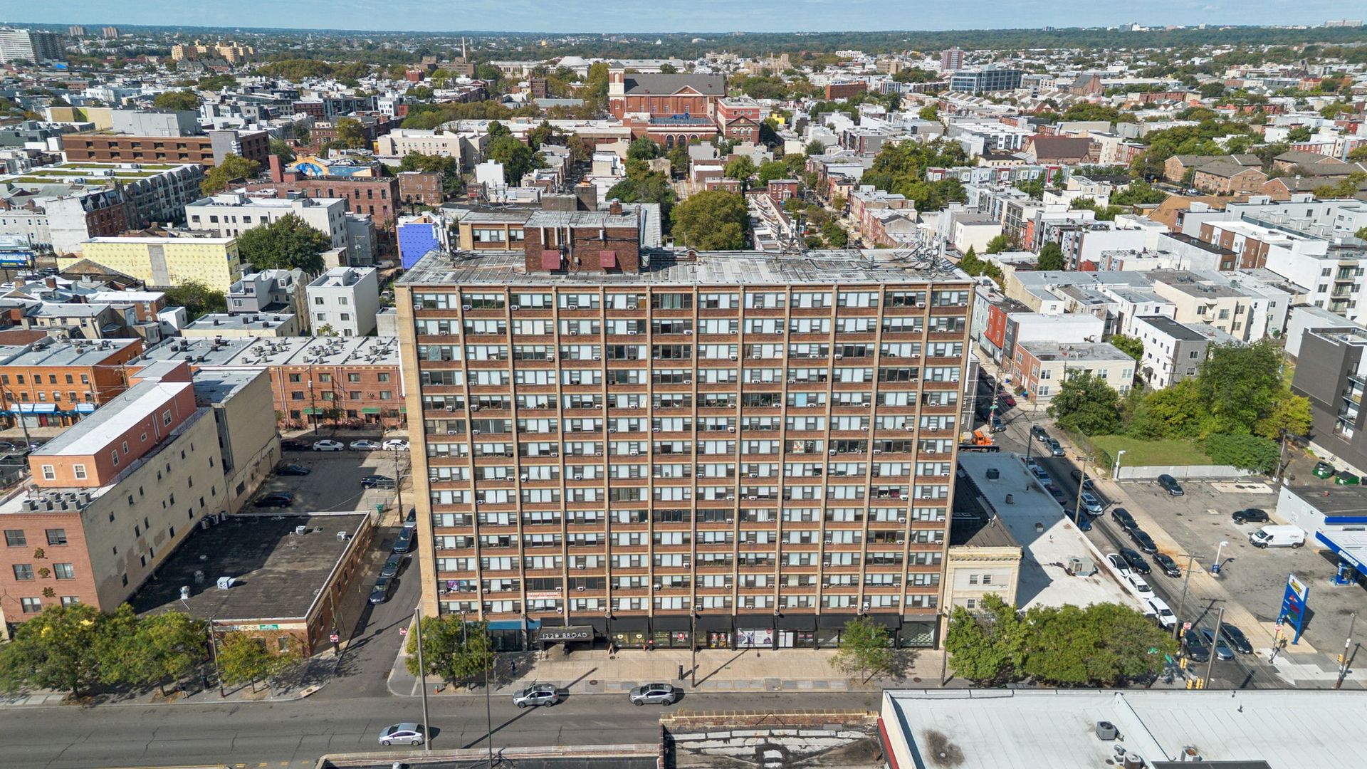 Philadelphia Apartment: 1220 North Broad Street