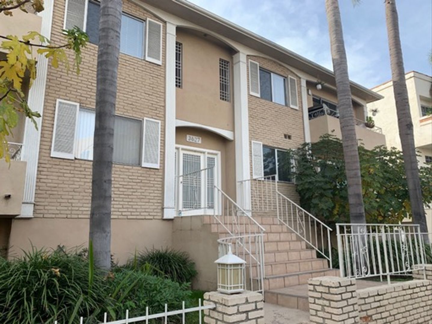 Los Angeles Apartment: 3627 Bagley Ave.