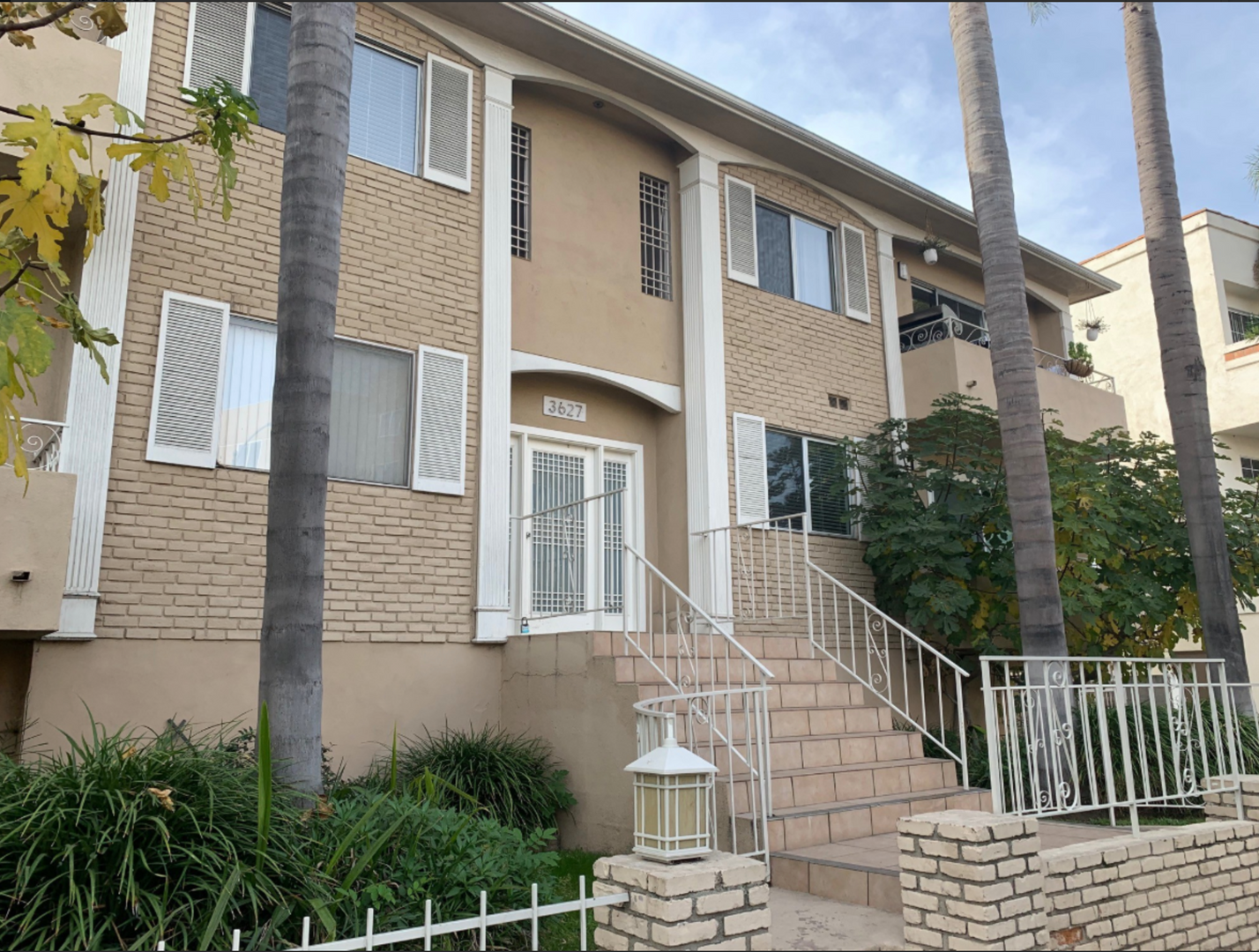 Los Angeles Apartment: 3627 Bagley Ave.