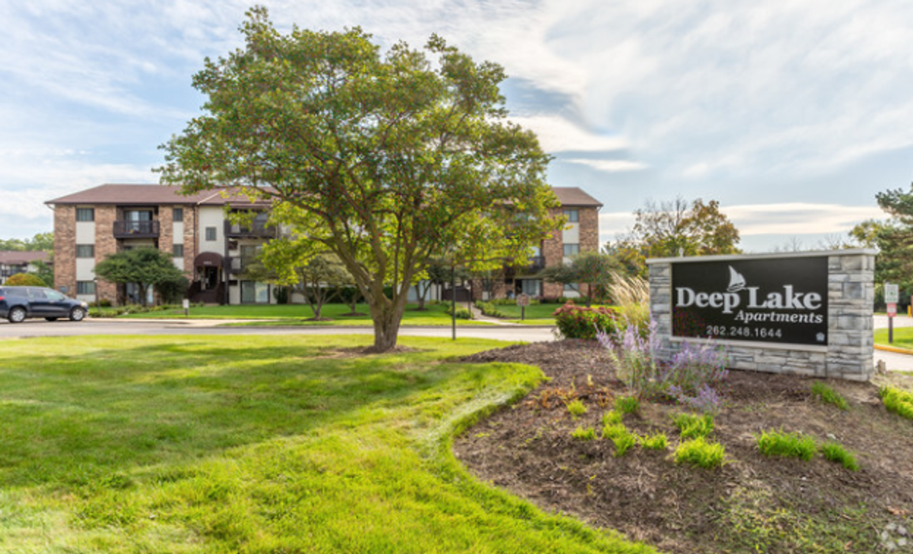 Lake Villa Apartment: 149 N Milwaukee Ave