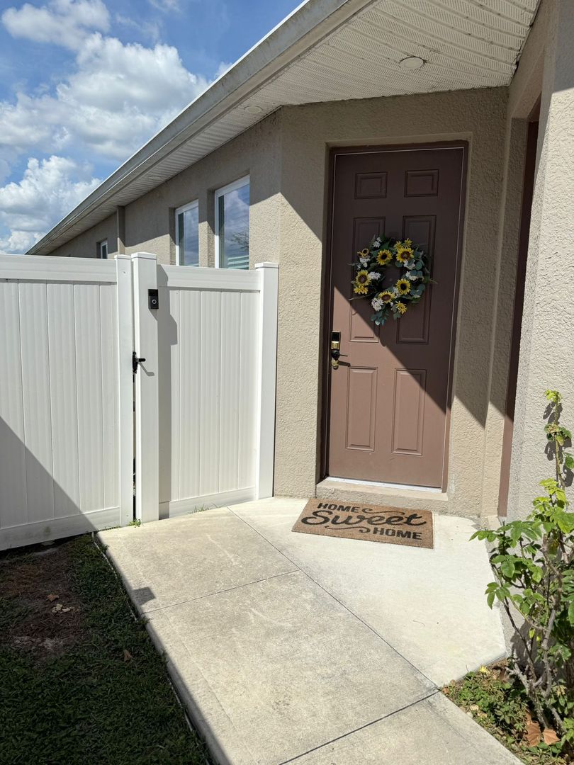 Kissimmee House: 1961 Partin Terrance Road