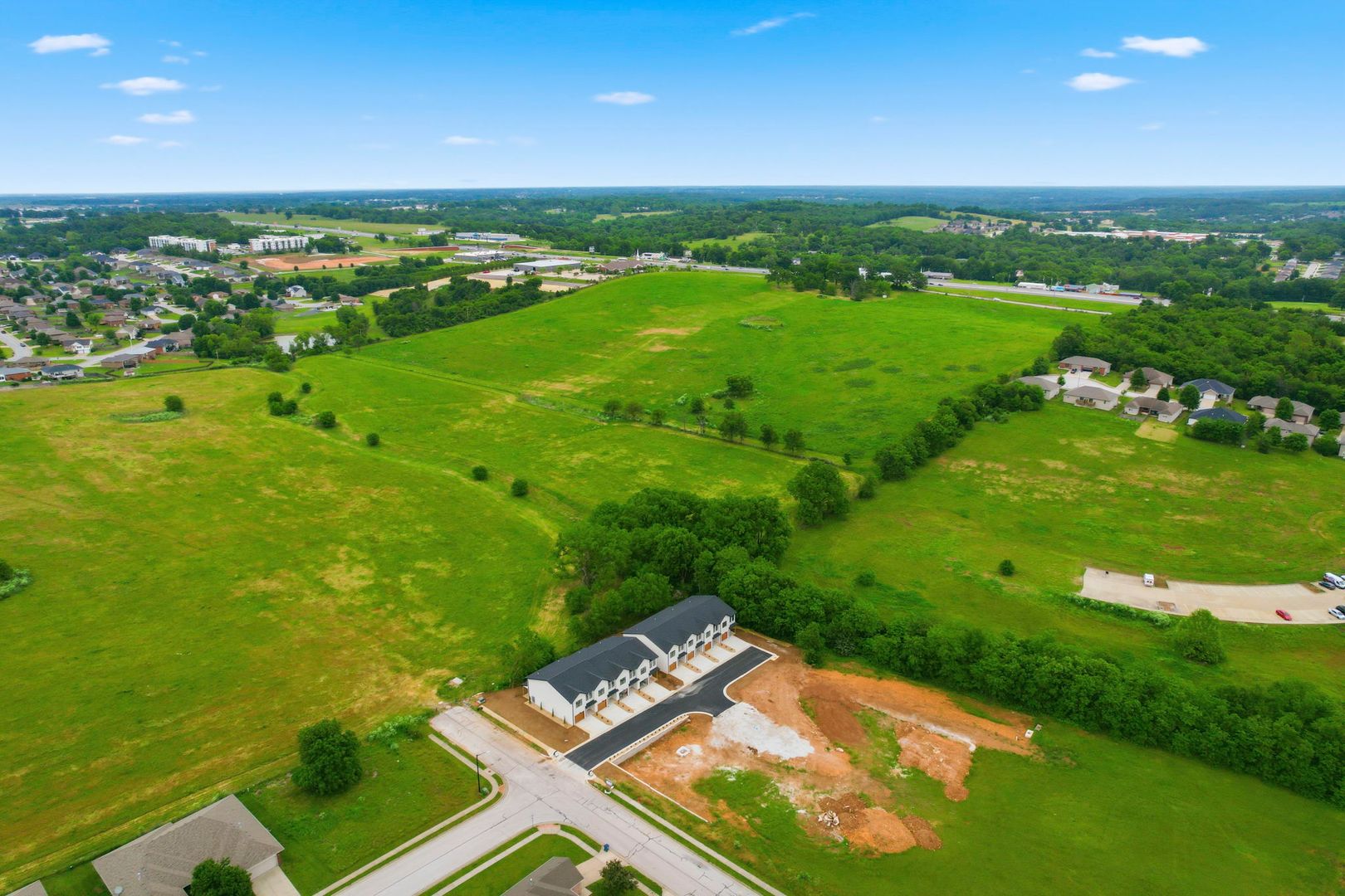 The Creekside at Finley 4 of 42