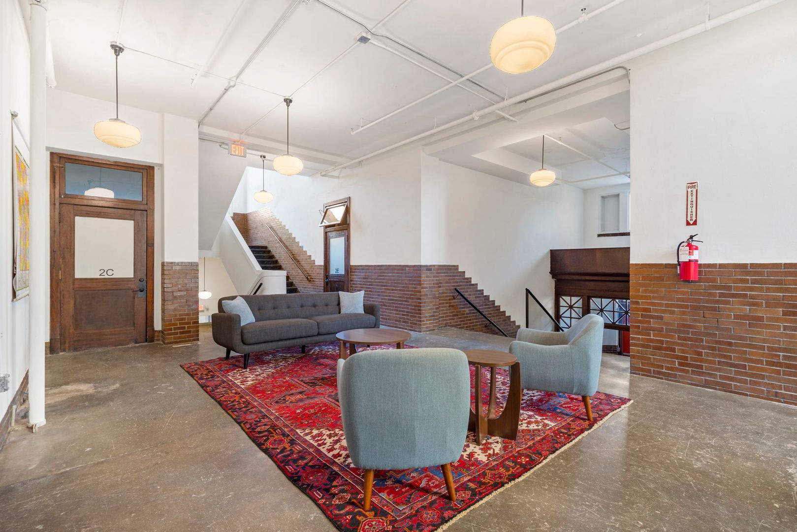 Springfield Apartment: 1409 N Washington Ave