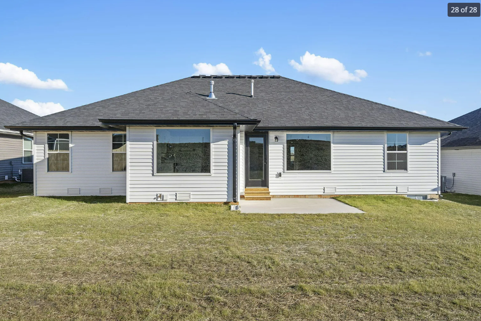 Ozark House: 2015 S Edgewood