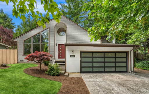 Beautifully Updated 4-Bedroom Home in Kirkland’s Highlands Neighborhood! – photo 1