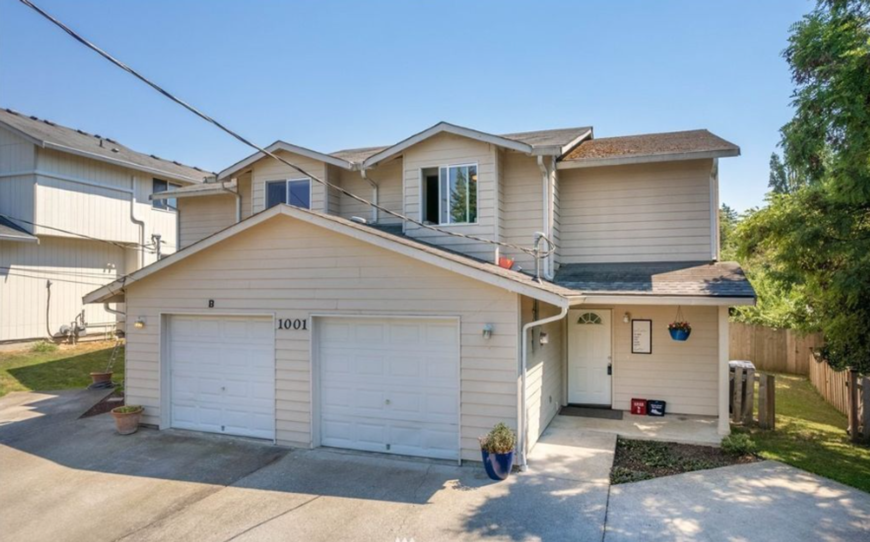 Milton House: 1001 Nevada St ,