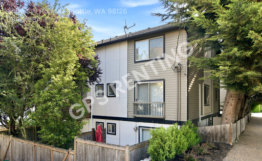 Beautiful 3 Bed, 2.5 Bath Home! – photo 1