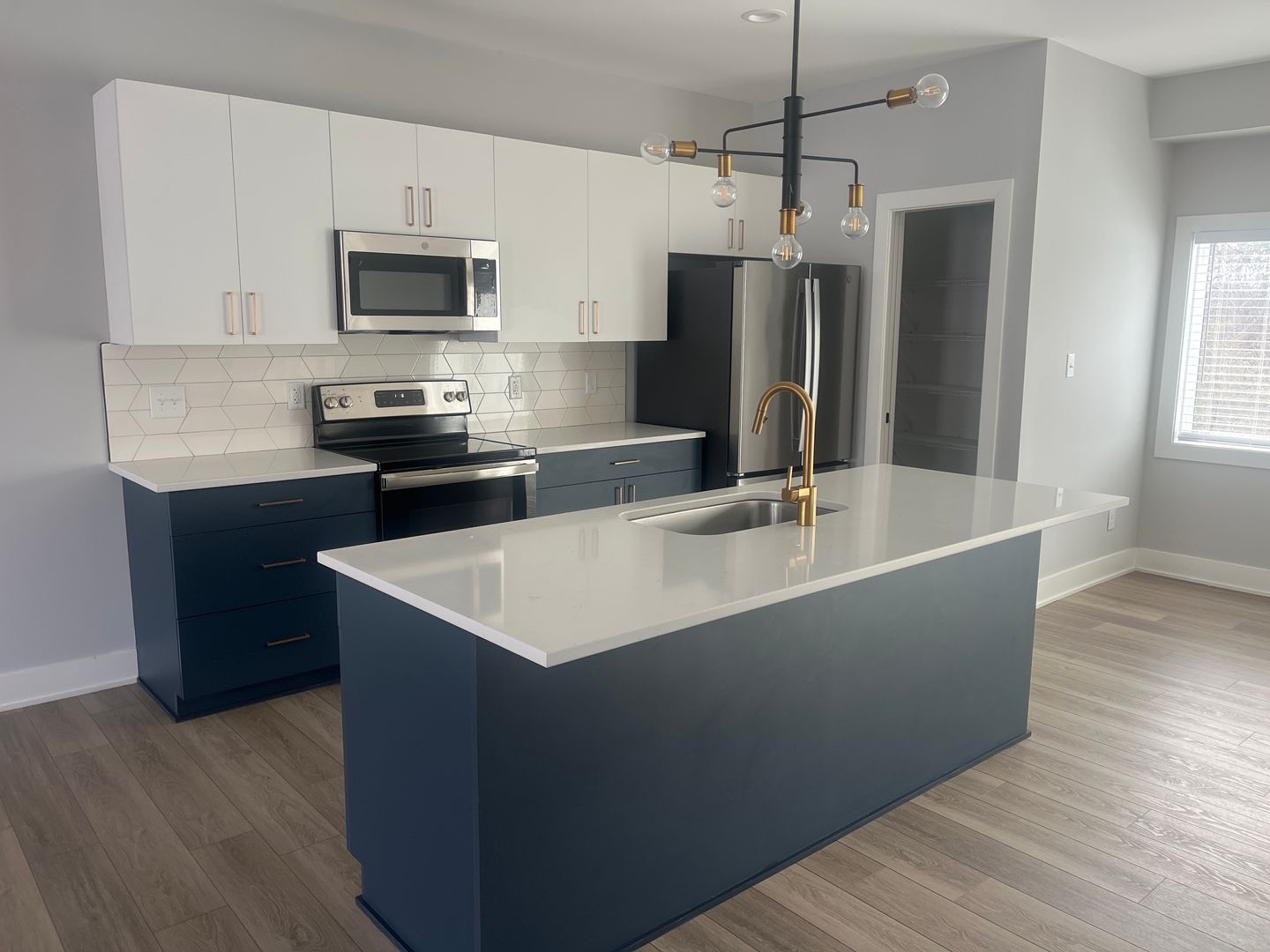 Lynchburg Townhome: 420 Breezewood Dr