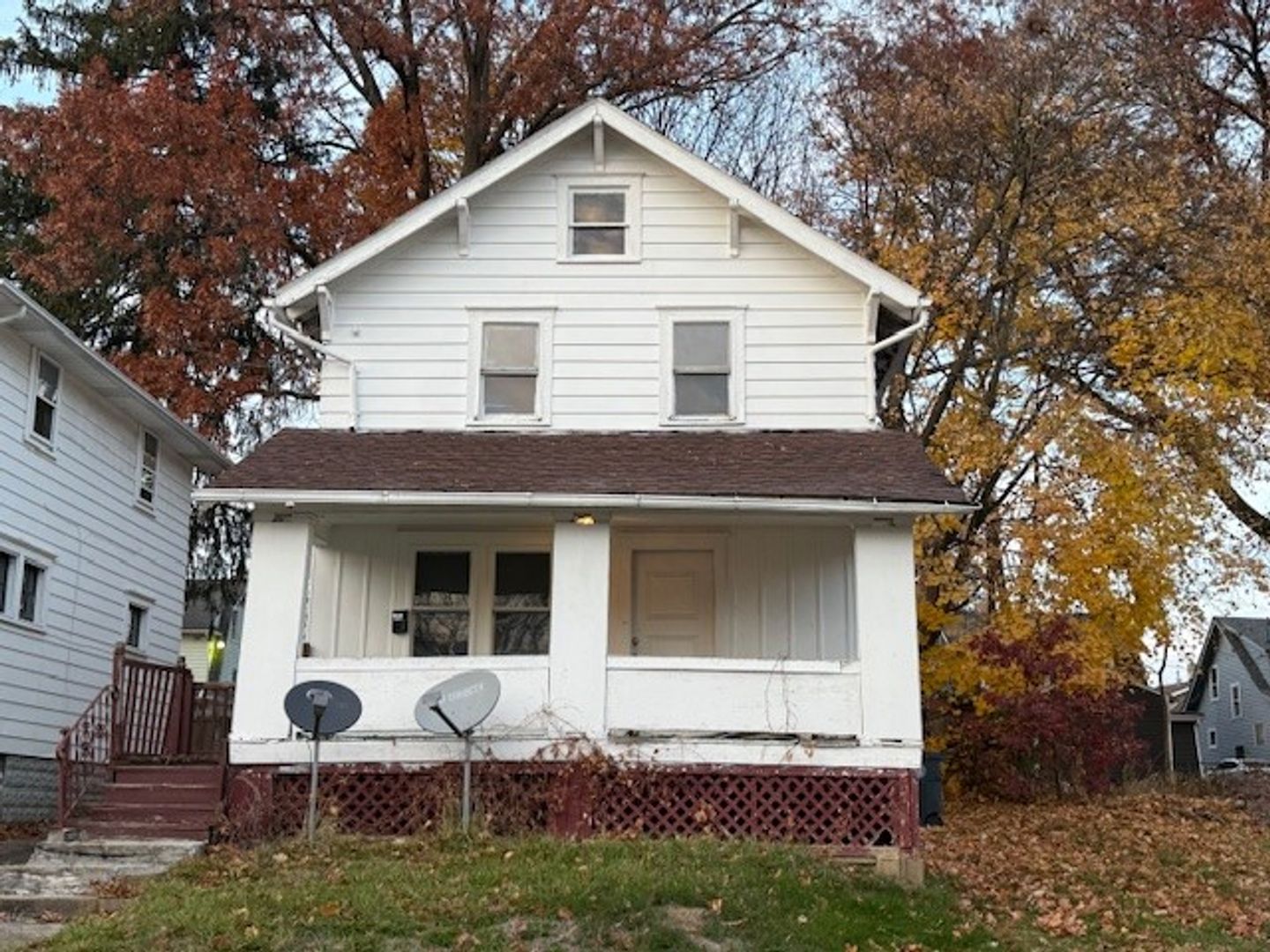 Akron House: 869 Fried Street