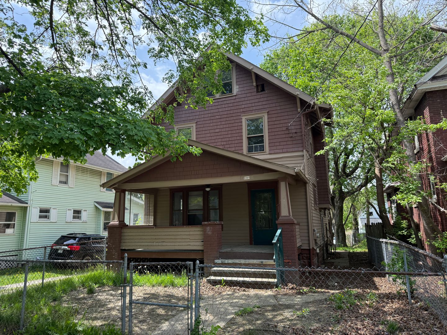 Akron House: 1368 Moore Street