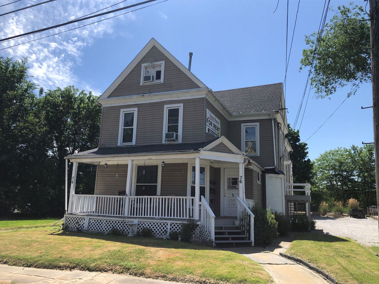 Akron Apartment: 76 Adolph Street