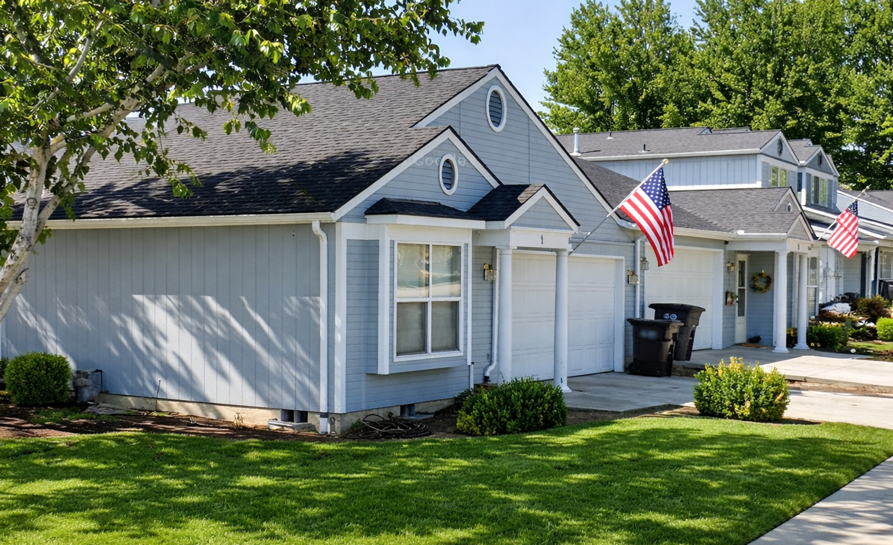 Yakima Apartment: 100 Peachtree Lane