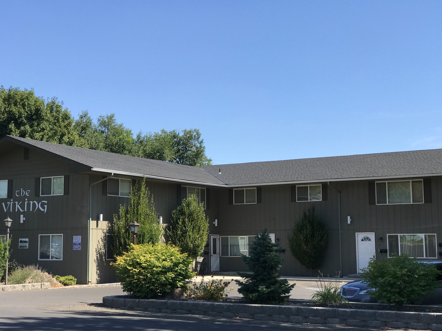 Selah Apartment: 217 S. 3rd Street