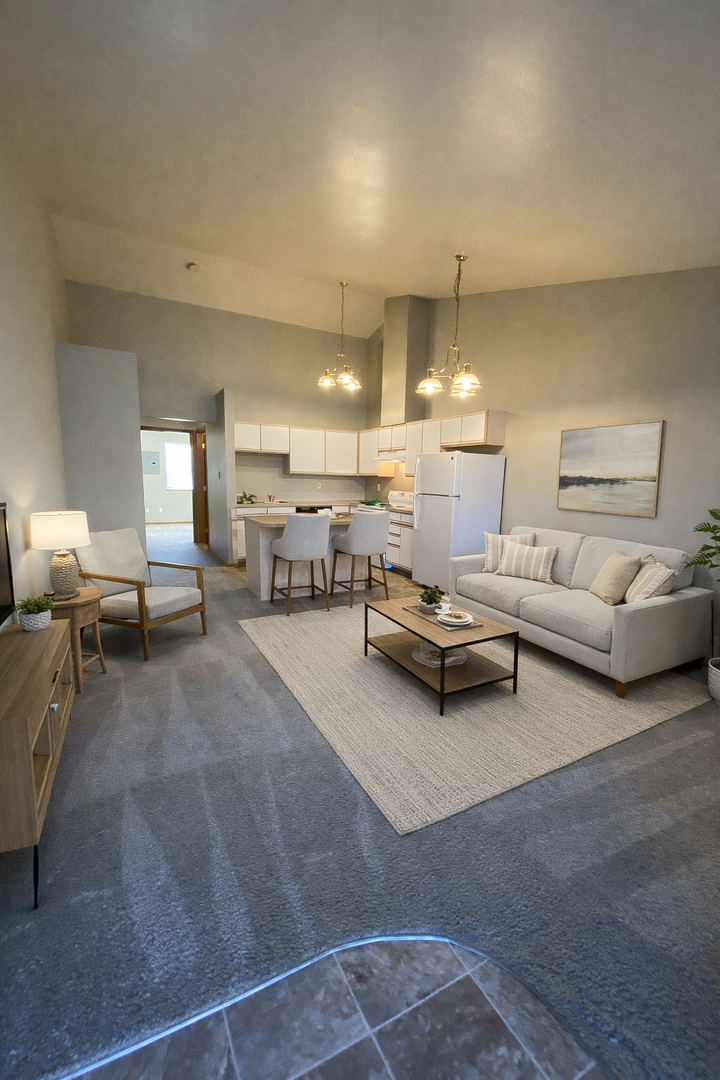 Selah Apartment: 311 W Naches Ave.