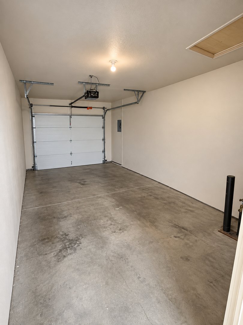 2 BEDROOM YAKIMA DUPLEX 5 of 8