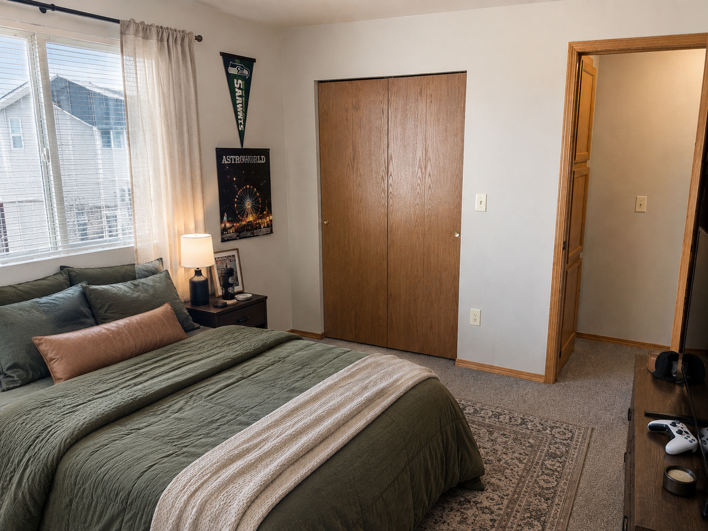 From Free WiFi To Bring Along Your Furry Friends; This Apartment Has It All! 5 of 12