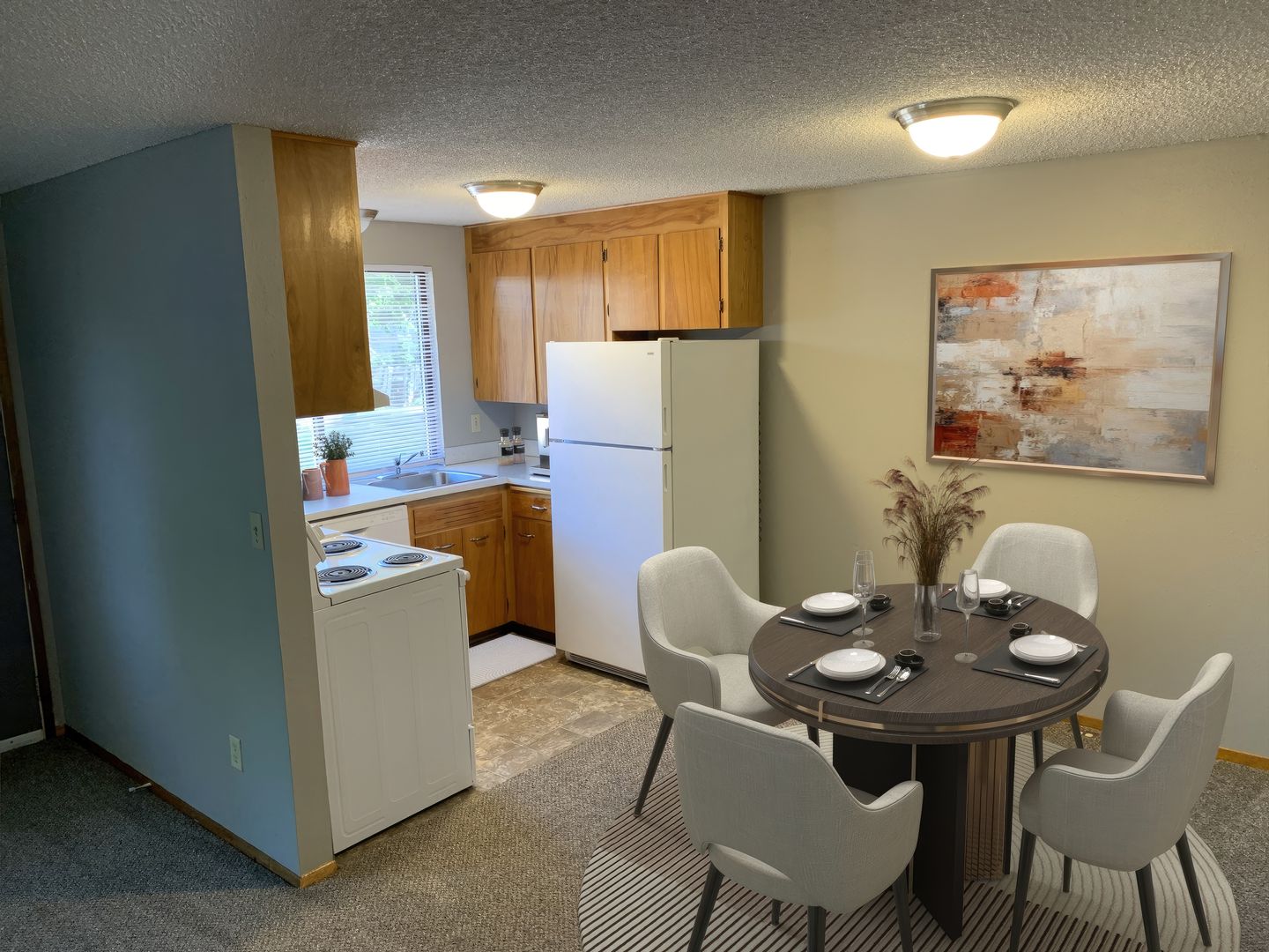 Selah Apartment: 206 West Yakima