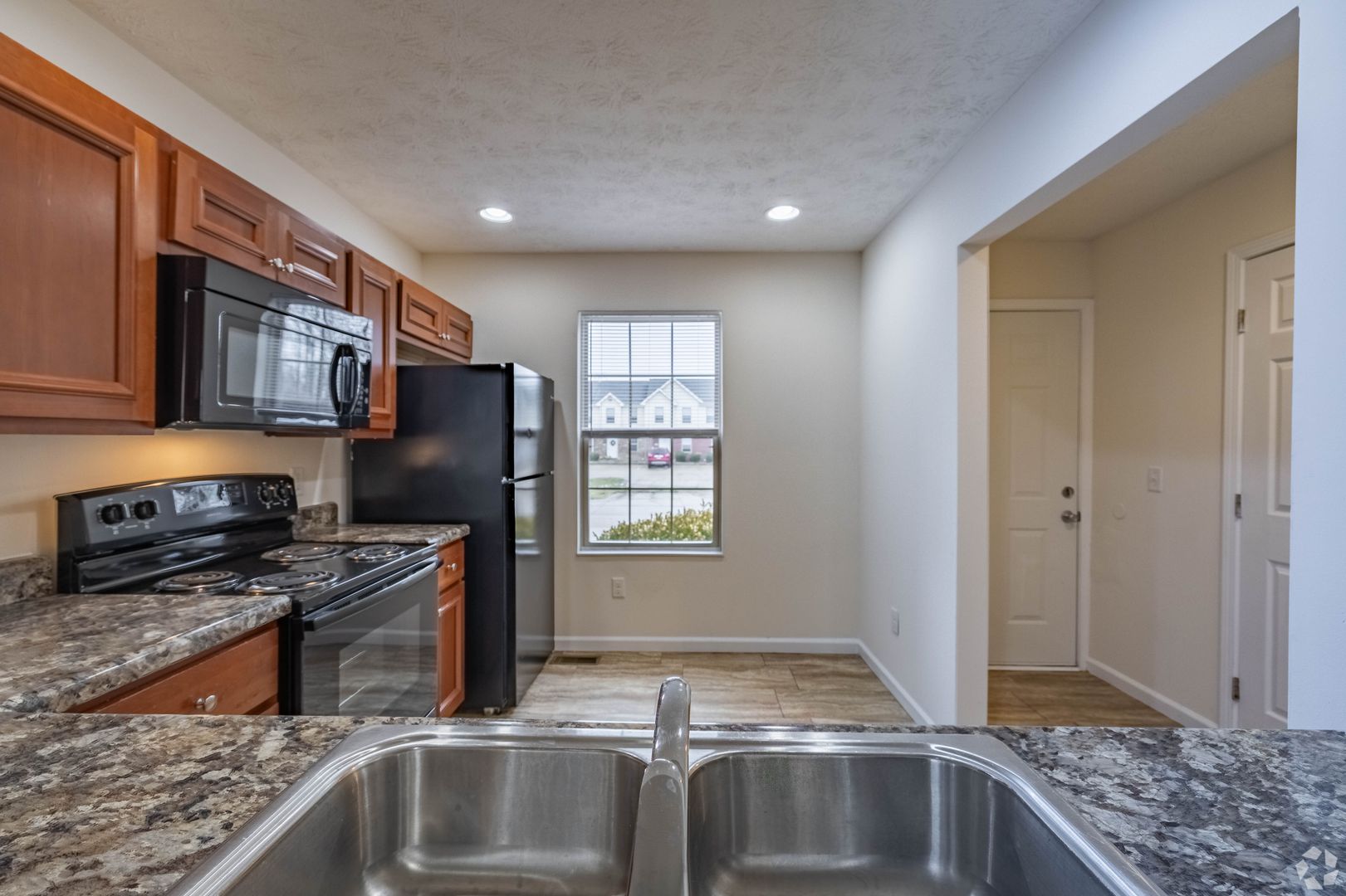 Loveland Apartment: 1600 Athens DR