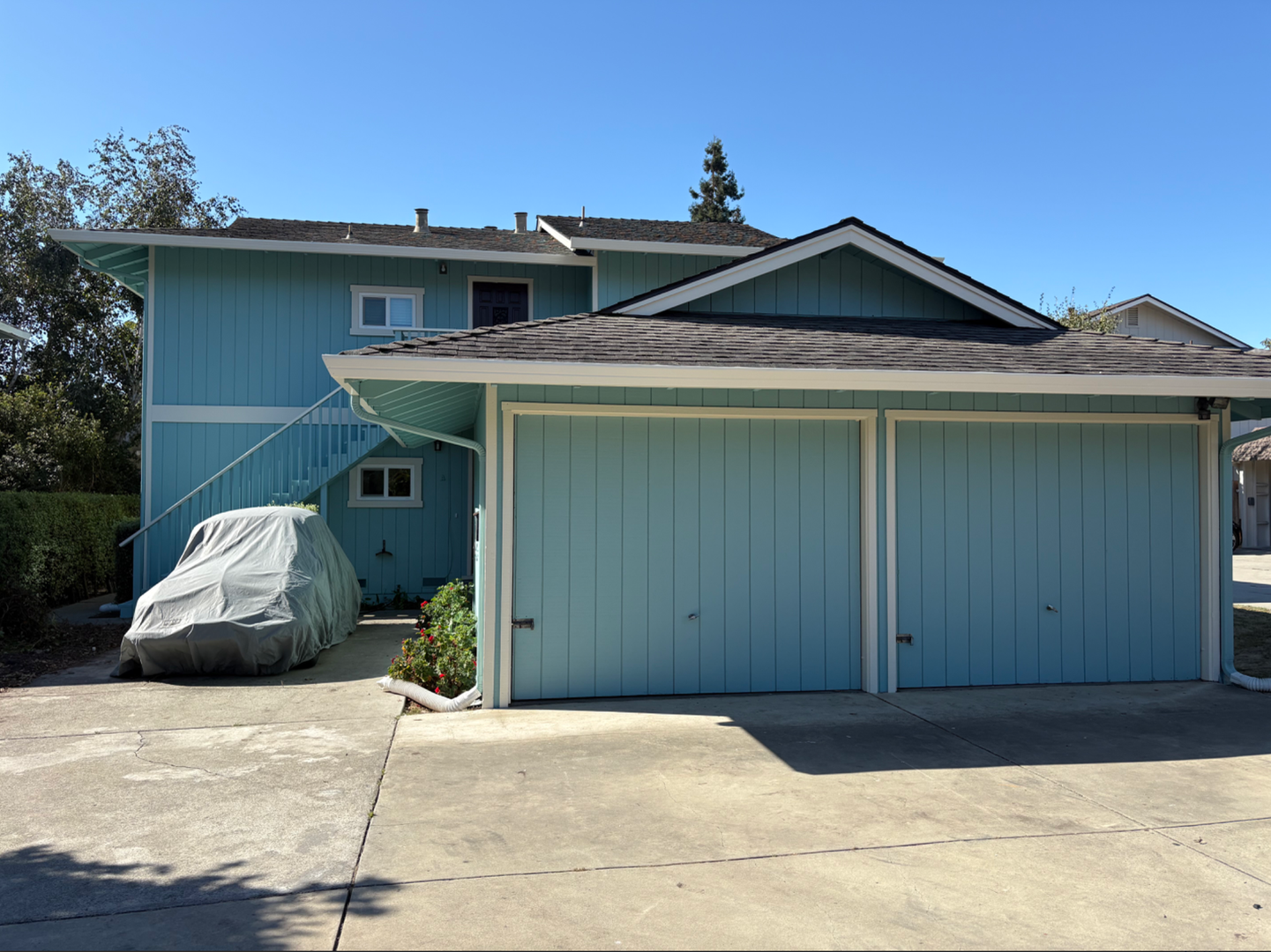 Capitola Apartment: 425 Plum Street