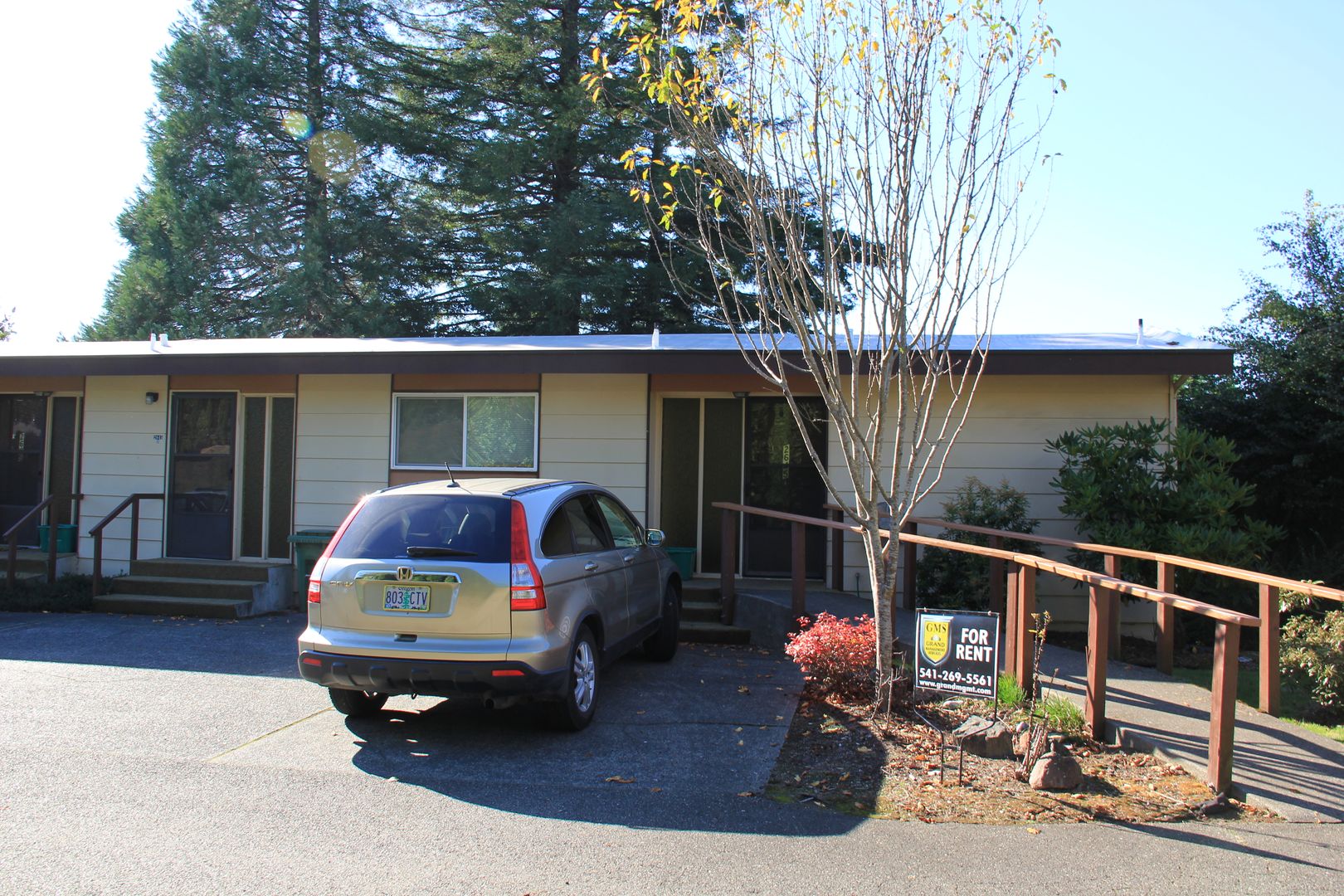 Coos Bay Apartment: 2645 N. 16th Ct.