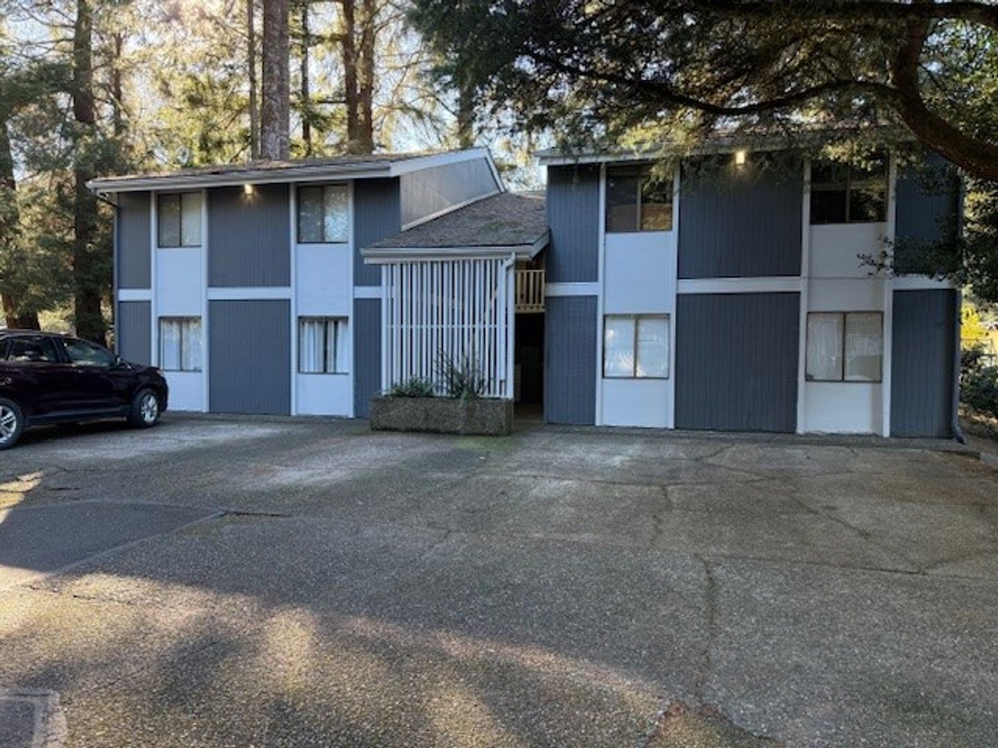 Reedsport Apartment: 3615 Frontage Road