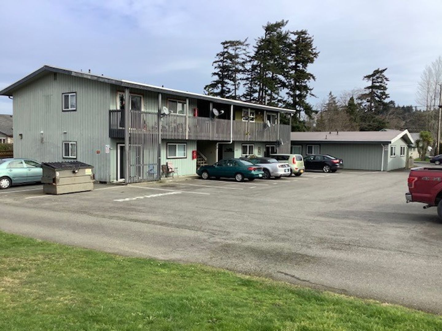 North Bend Apartment: 2374/2394 Marion Street