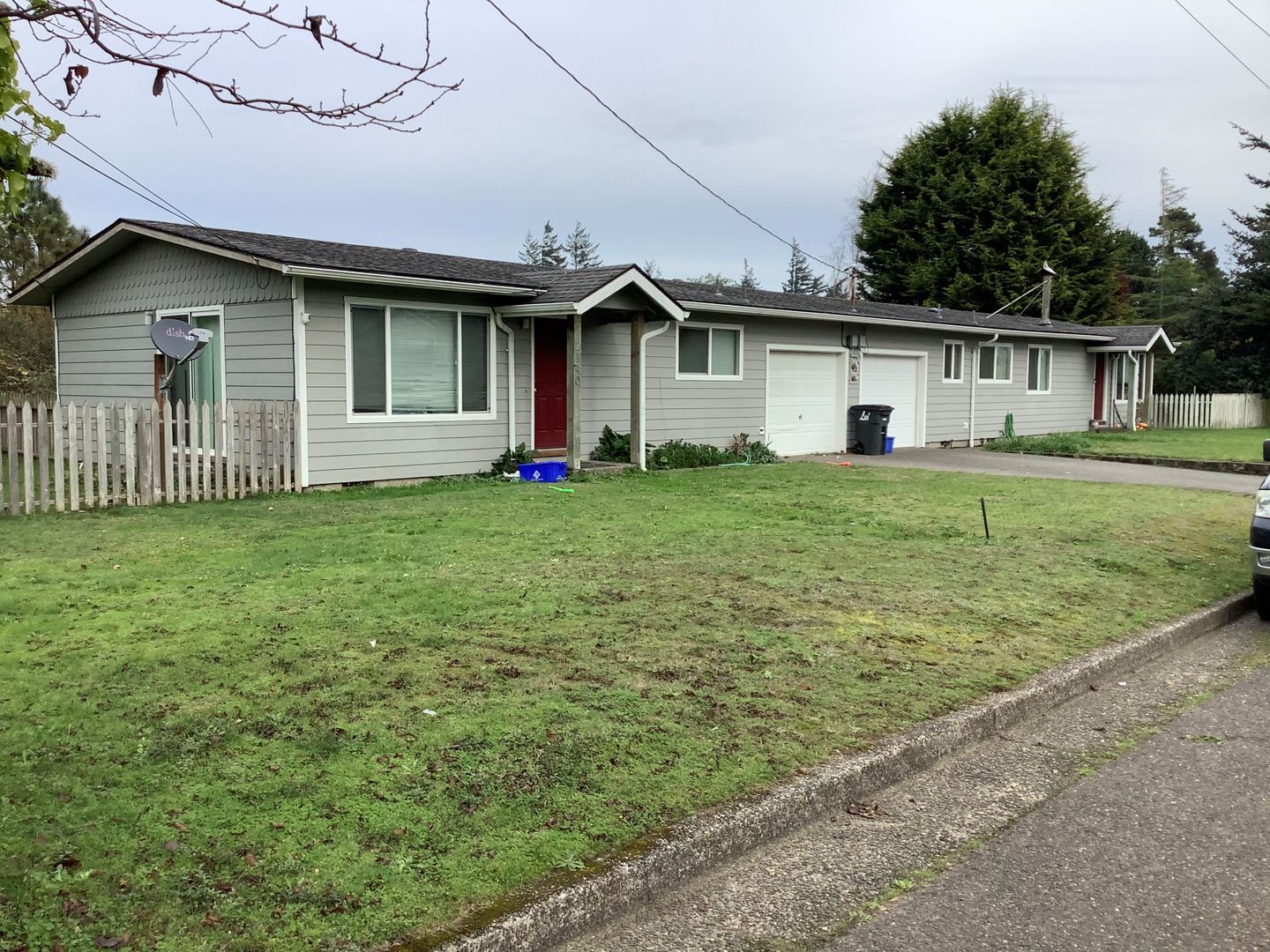 North Bend Apartment: 2130 Lewis Street