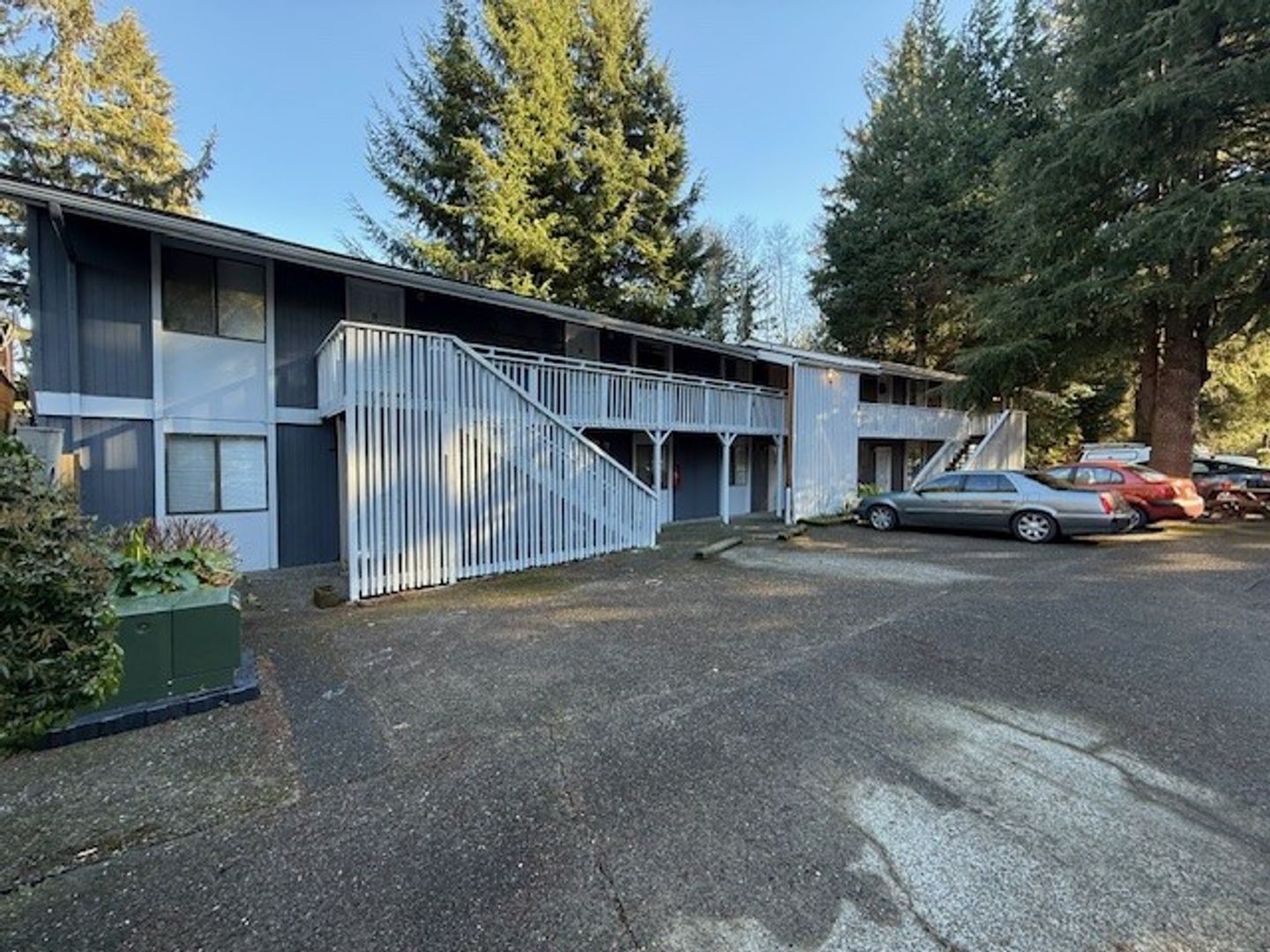 Reedsport Apartment: 3615 Frontage Road