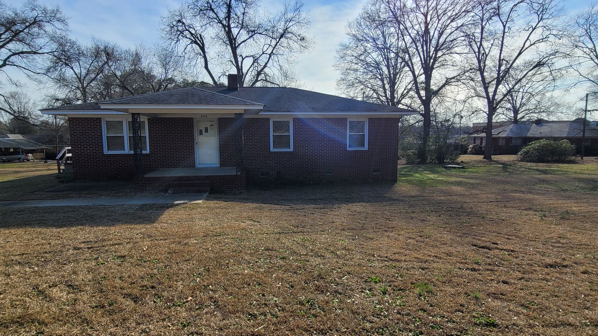 Chapin House: 206 Columbia Avenue