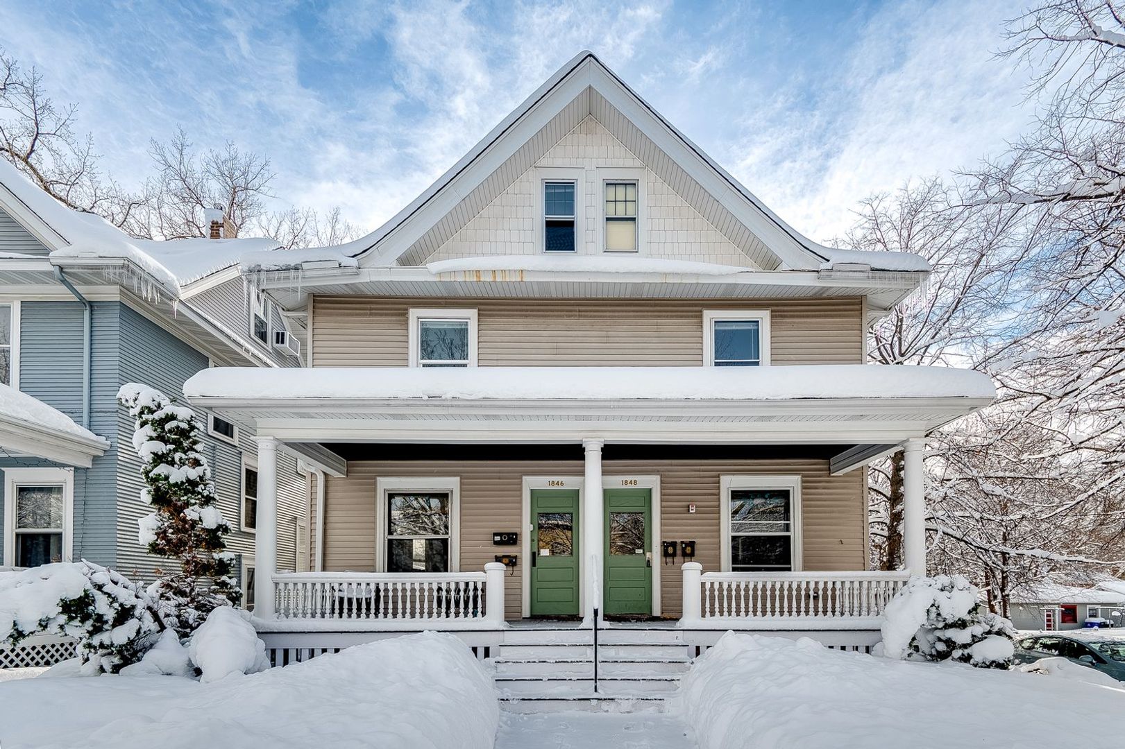 Saint Paul Apartment: 1846 Laurel Ave