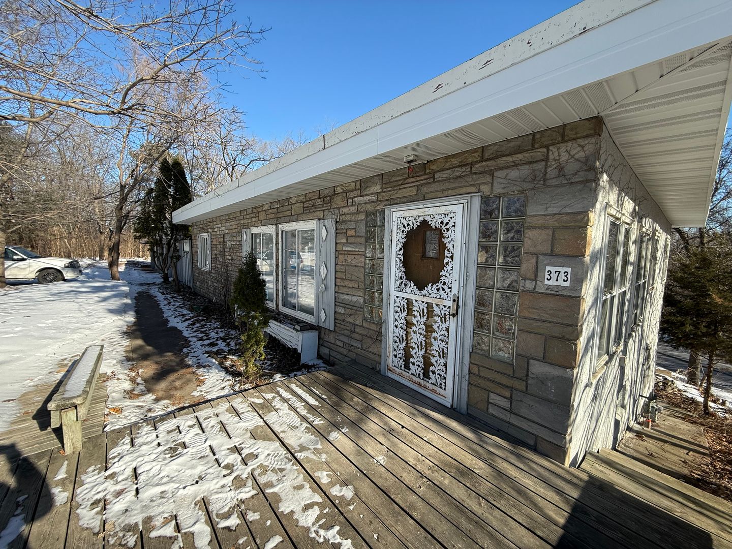 Saint Paul House: 373 Arlington Ave W