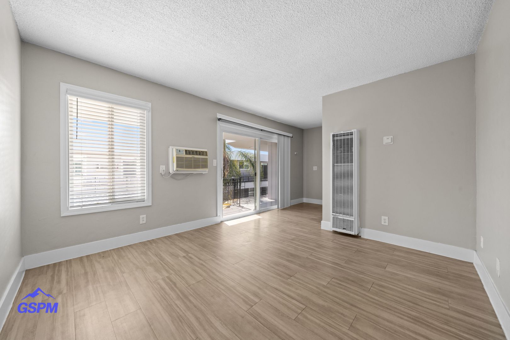 Willow Glen Apartments 6 of 12