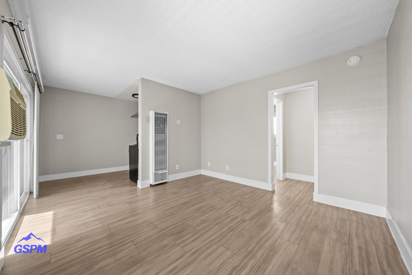 Willow Glen Apartments 8 of 12