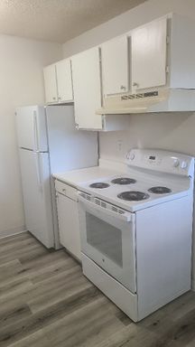 One Bedroom – photo 1