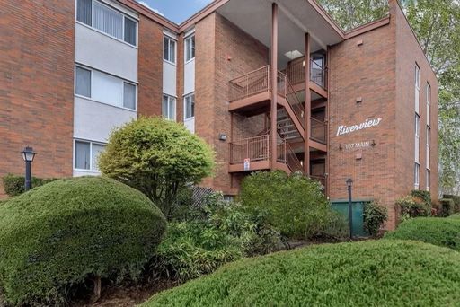 107 Main Avenue South, 105 – photo 1