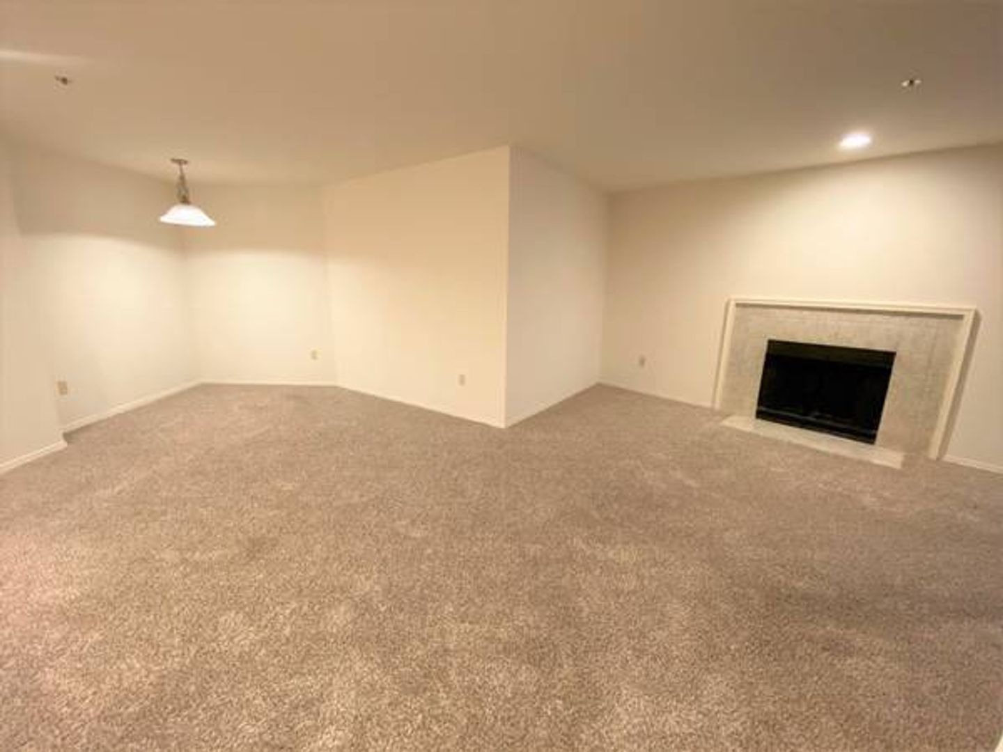 Redmond Apartment: 9200 Redmond Wdnvll Rd NE