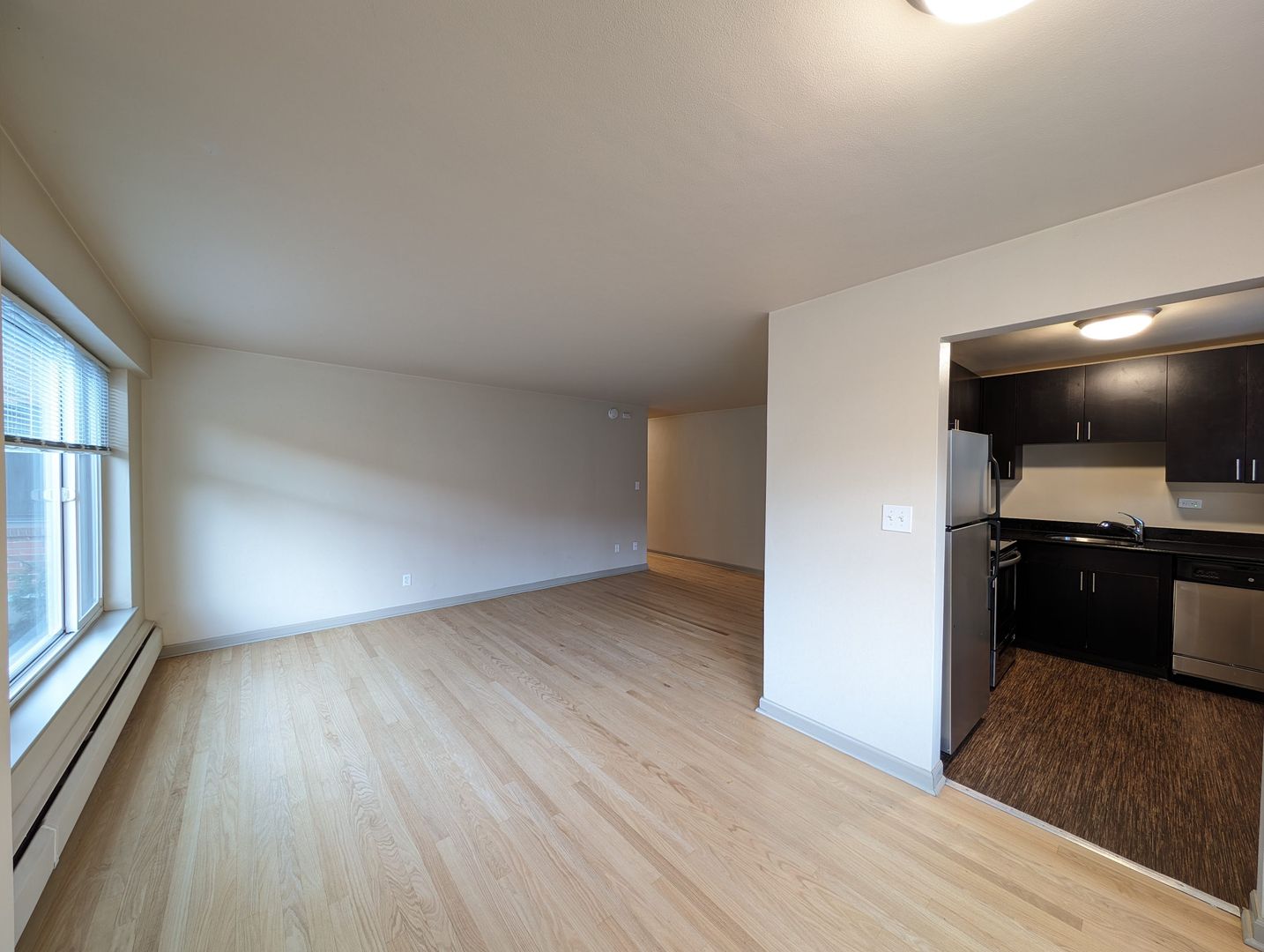 Seattle Apartment: 1321 Queen Anne Ave. N.