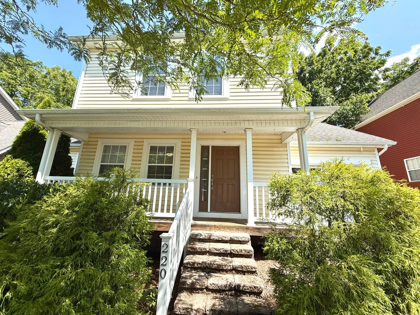 Blacksburg House: 220 Courtney Circle