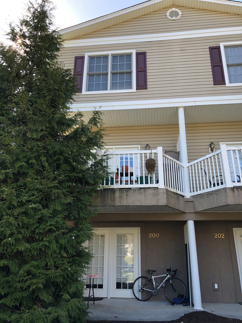 Blacksburg Townhome: 200 Heights Lane