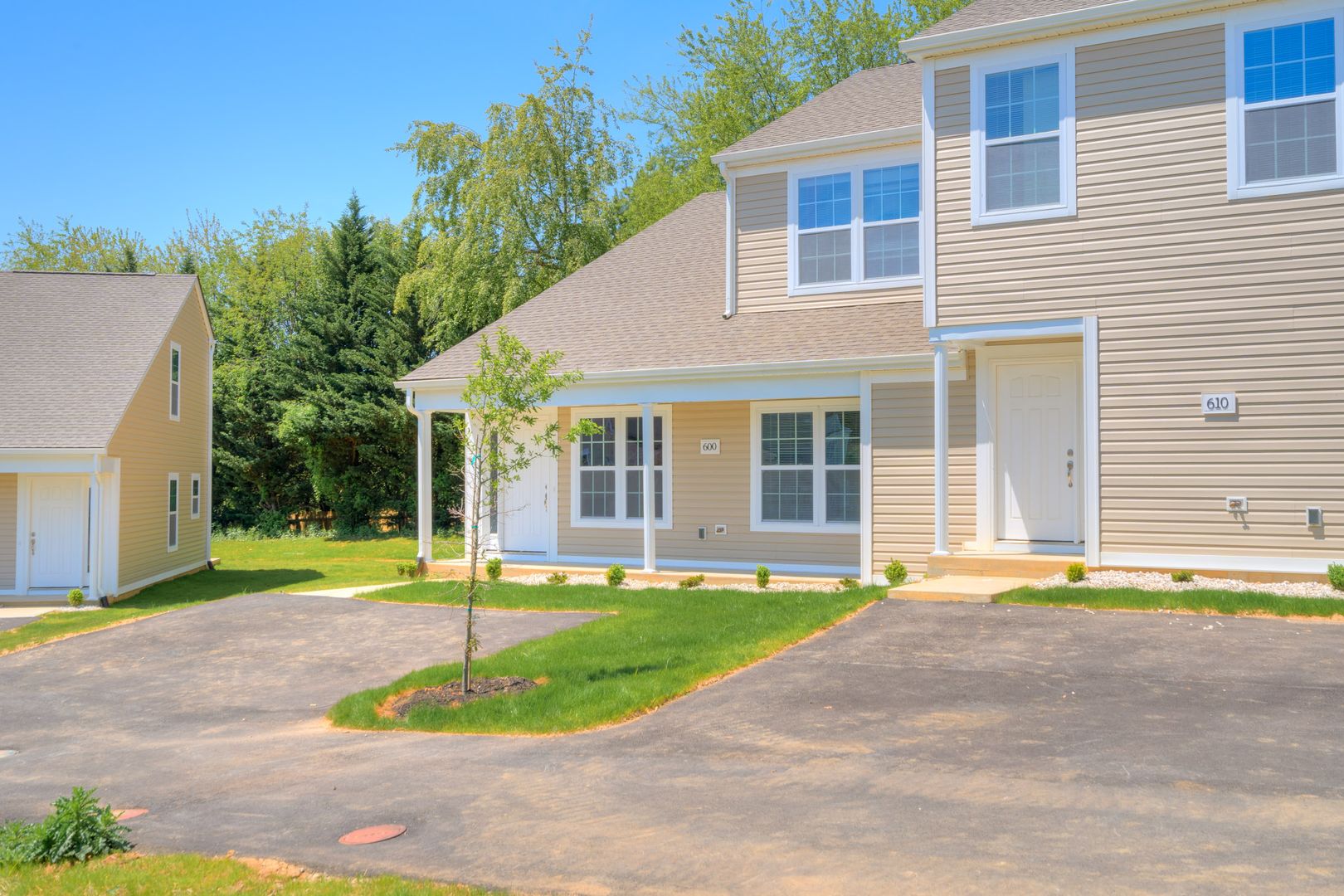 Christiansburg Townhome: 500 Twisted Oak Drive