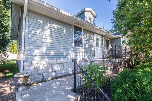 211 N Madison - 4Bed/2Bath - New Remodeled! – photo 1