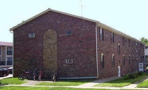 406 E 11th St #13 – photo 1