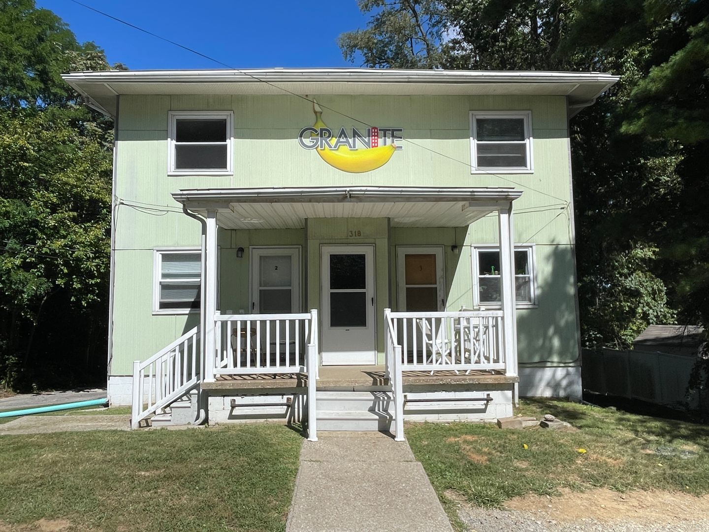 Bloomington Apartment: 318 West 16th Street