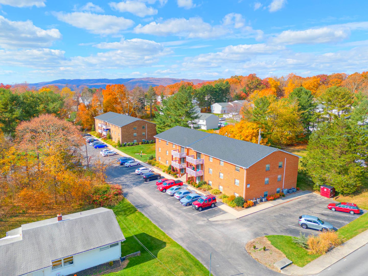 Blacksburg Apartment: 1711 Whipple Drive
