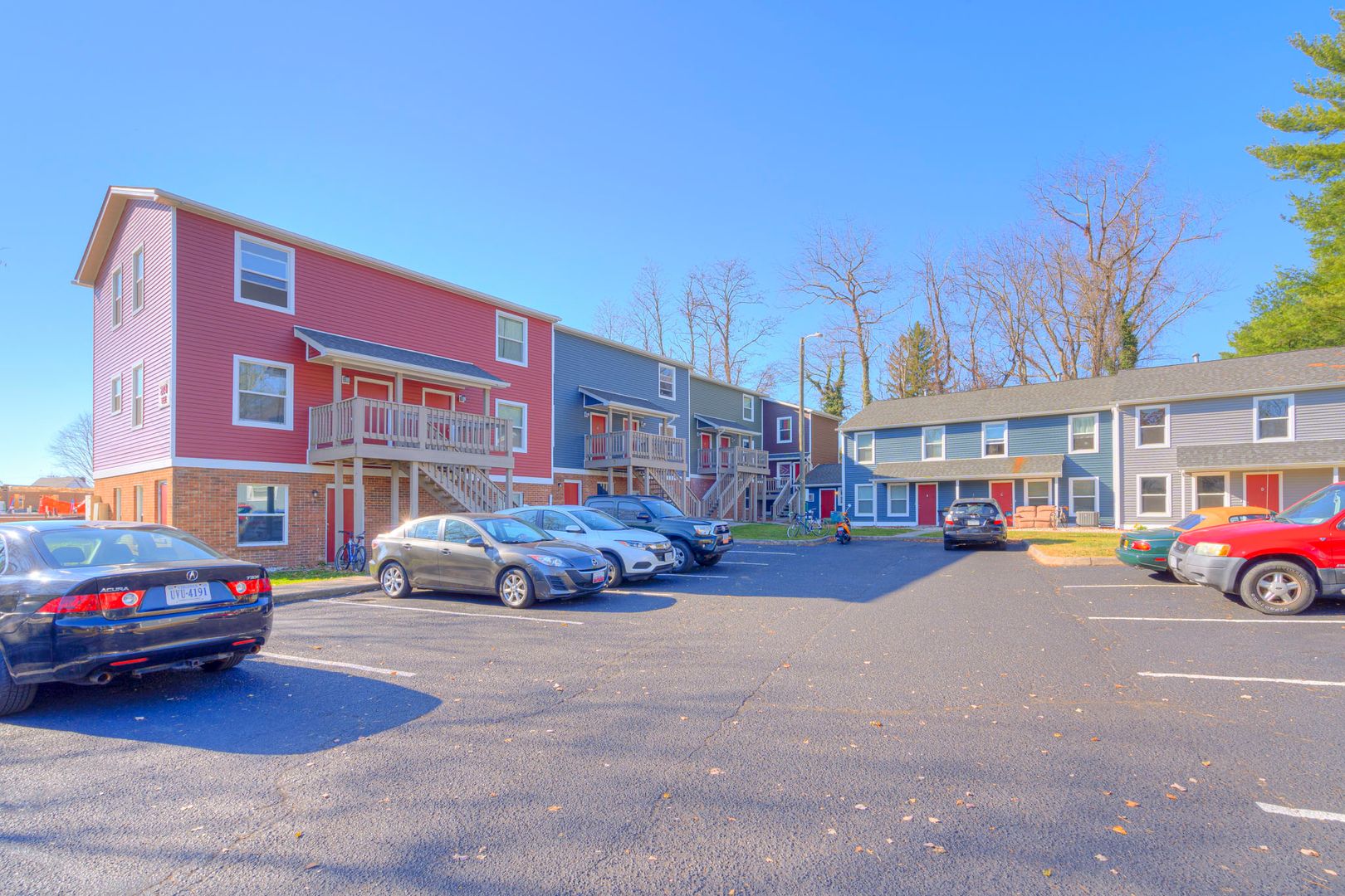 Blacksburg Apartment: 203, 205, 209 Tee St