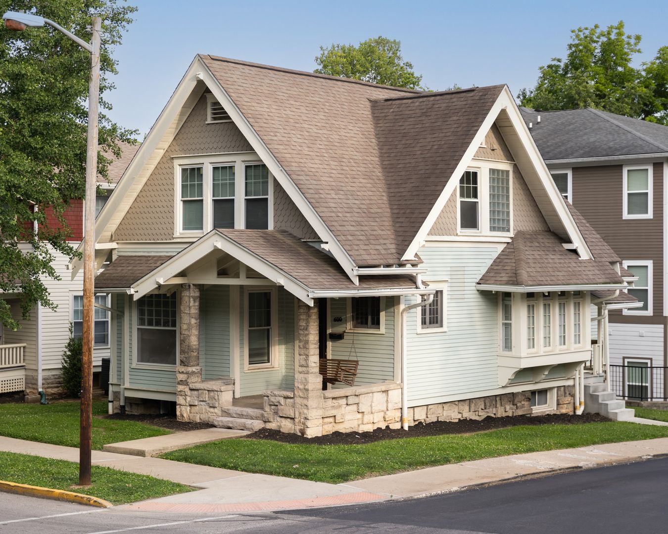 Bloomington House: 600 E. 2nd St.