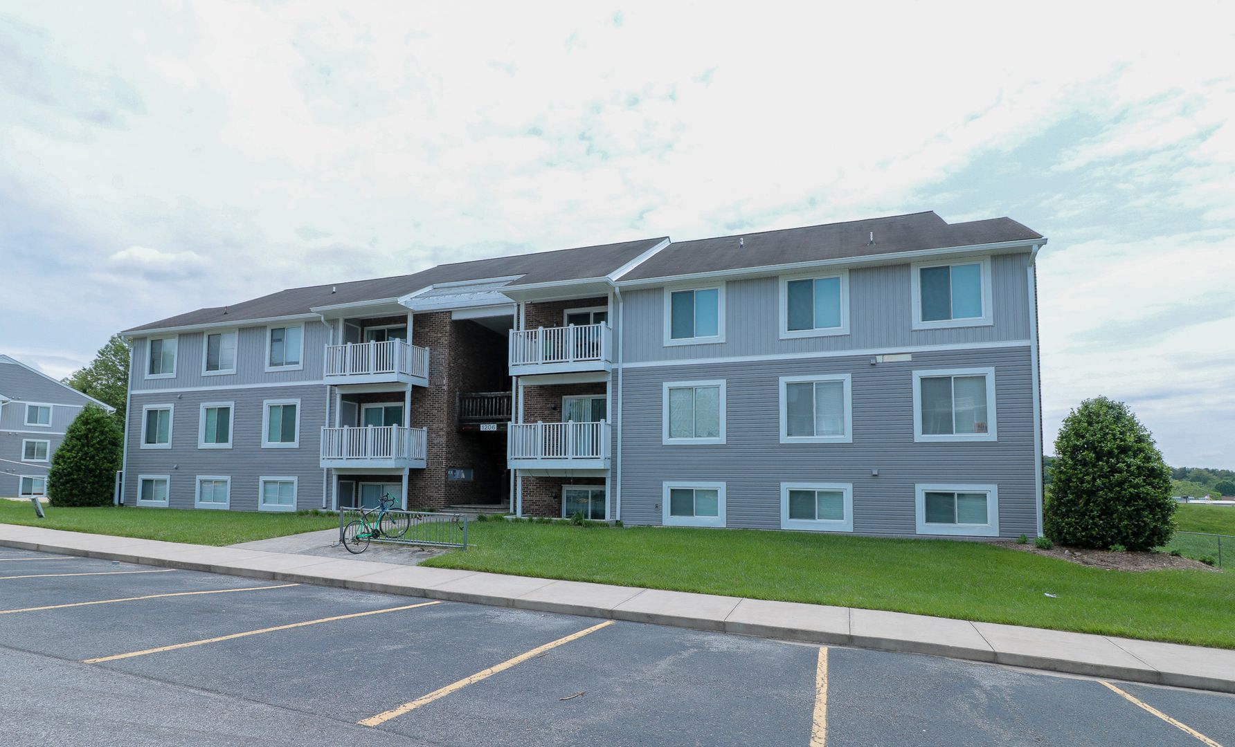 Blacksburg Apartment: University Terrace Units-Mayo