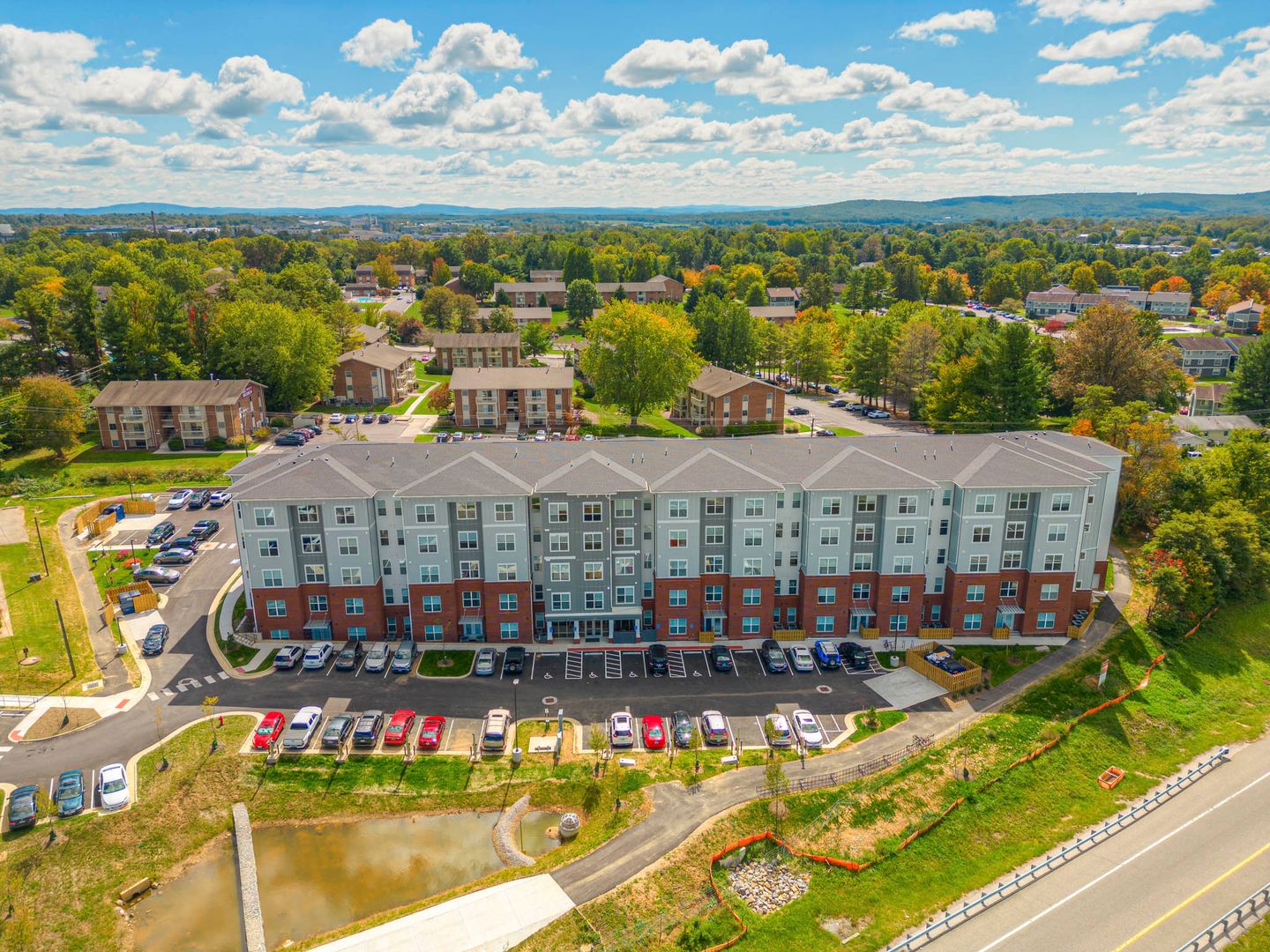 Blacksburg Apartment: 1435 Toms Creek Rd