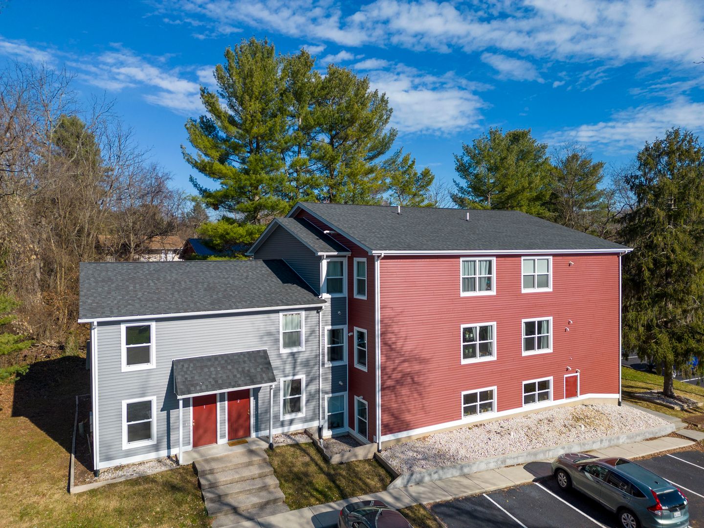 Blacksburg Apartment: 203, 205, 209 Tee St